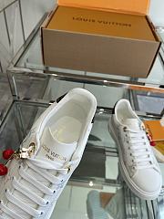 Louis Vuitton Time Out Sneaker white - 02 - 2