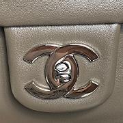 Chanel Vintage gray bag size 36X24X12 cm - 6