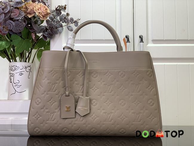 Louis Vuitton M25575 Avenue MM beige bag size 38.5 x 24 x 15cm  - 1