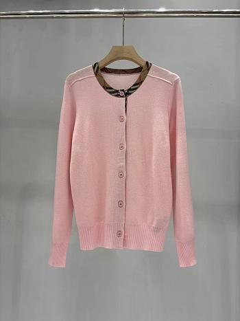 Burberry sweater pink