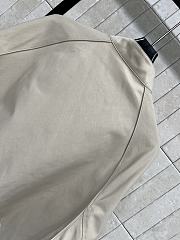 LV Women's Jacket begie - 3