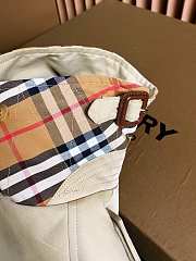 Burberry Women's Jacket brown - 5