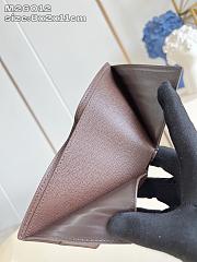 Louis Vuitton M26012 Wallet size  8×2×11cm - 2