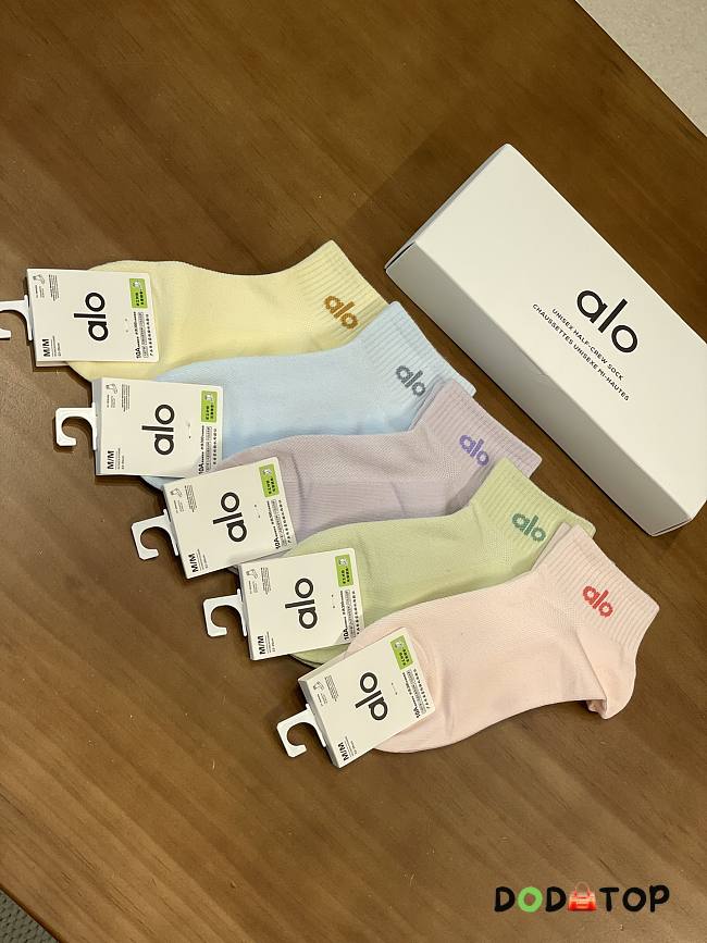 Alo Socks (5 pairs) - 04 - 1