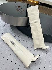 Givenchy Cuissardes En Cuir Shark Lock boots white - 5