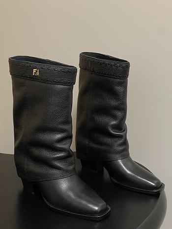Fendi Minerva Black leather black boots