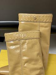 Fendi Minerva beige boots shiny leather - 4