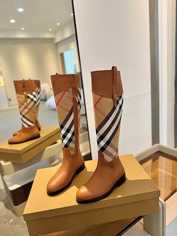 Burberry brown boots - 01