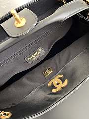 Chanel crossbody bag size 33×12×24cm - 5