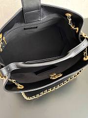 Chanel crossbody bag size 33×12×24cm - 2