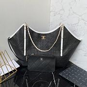 Chanel Maxi Hobo bag tote black zie 36×59×13cm - 1