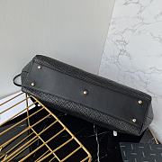 Chanel Maxi Hobo bag tote black zie 36×59×13cm - 3