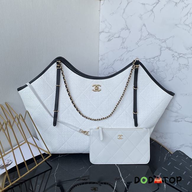 Chanel Maxi Hobo bag tote white size 36×59×13cm - 1