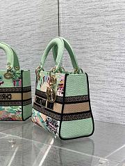 Dior lady bag Souvenir Natural raffia and multicolored embroidered blue size 24x11x20cm - 4