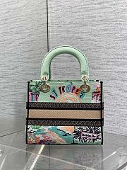 Dior lady bag Souvenir Natural raffia and multicolored embroidered blue size 24x11x20cm - 3