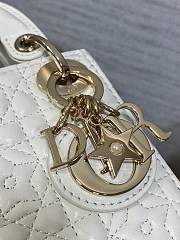 Dior mirco mini white bag size 12x10x5cm - 3
