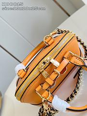 Louis Vuitton Alma BB bag Yellow size 23x17x11cm - 2