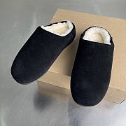 UGG Scuff Slipper Fleece Lined Black - 01 - 1