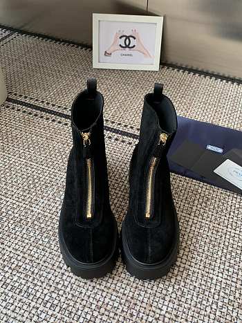 Prada boots black Suede