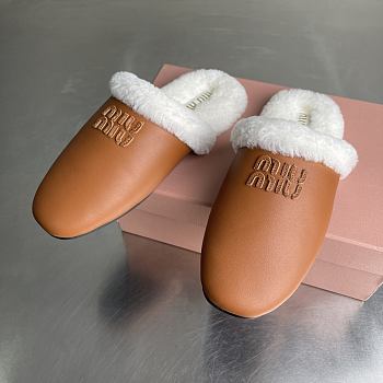 MiuMiu Fur slippers brown