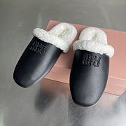 MiuMiu Fur slippers black - 1