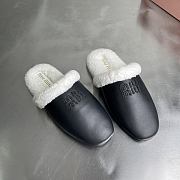 MiuMiu Fur slippers black - 3