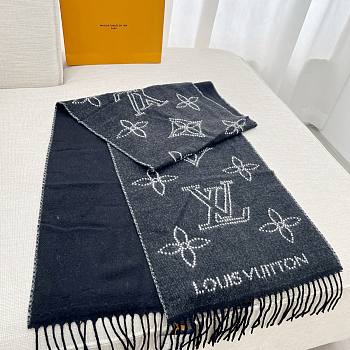 LV scarf 176X28 cm