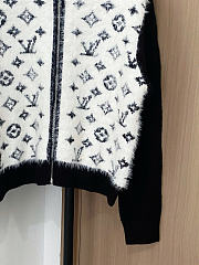 Louis Vuitton Warm fur coat - 01 - 5