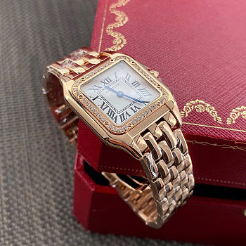 Cartier Watch rose gold Size 22 x 30 mm