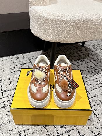 Fendi Match Pink leather low platform sneaker with jewel - 01