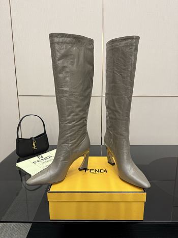 Fendi Arco Beige hagfish leather boots brown - 00