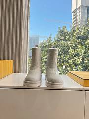 Fendi Apres Chic white FF suede low boots - 5