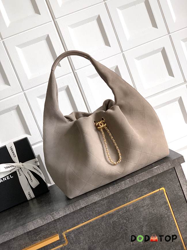Chanel Hobo gray bag size 35x12x45cm  - 1