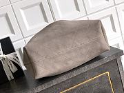 Chanel Hobo gray bag size 35x12x45cm  - 5