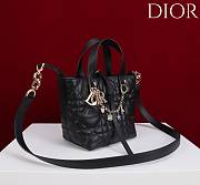 Dior Toujours black bag size 18.5 x 18.5 x 12 cm - 5