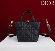 Dior Toujours black bag size 18.5 x 18.5 x 12 cm - 6