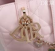 Dior Toujours pink bag size 18.5 x 18.5 x 12 cm - 2