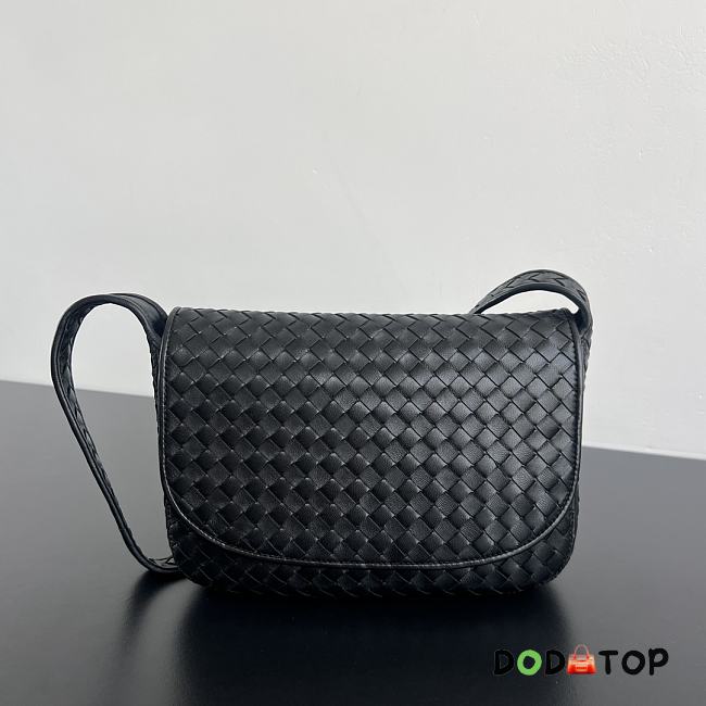  Bottega Veneta Veneto Flap Crossbody black Bag 26x18.5x5cm - 1