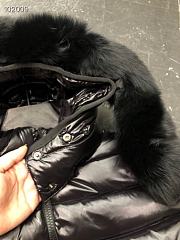 Moncler Hooded black jacket with fur trim - 3