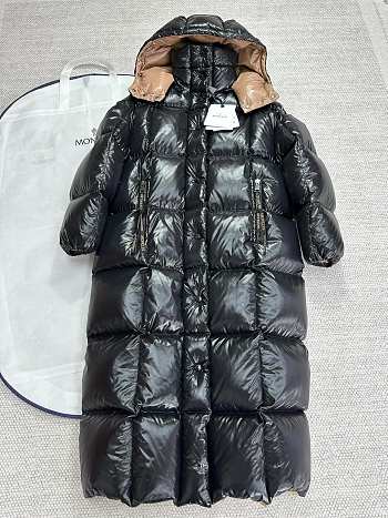 Moncler long black jacket 02
