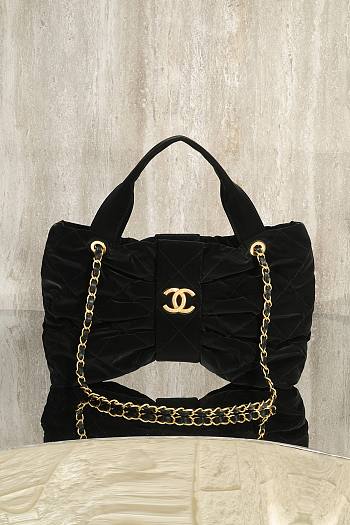 Chanel Bow bag black velvet fabric size 38x25x5cm