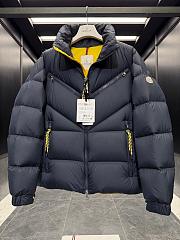 Moncle jacket - 04 - 5