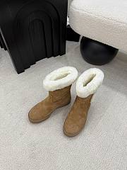 Chanel brown Fur boots - 4
