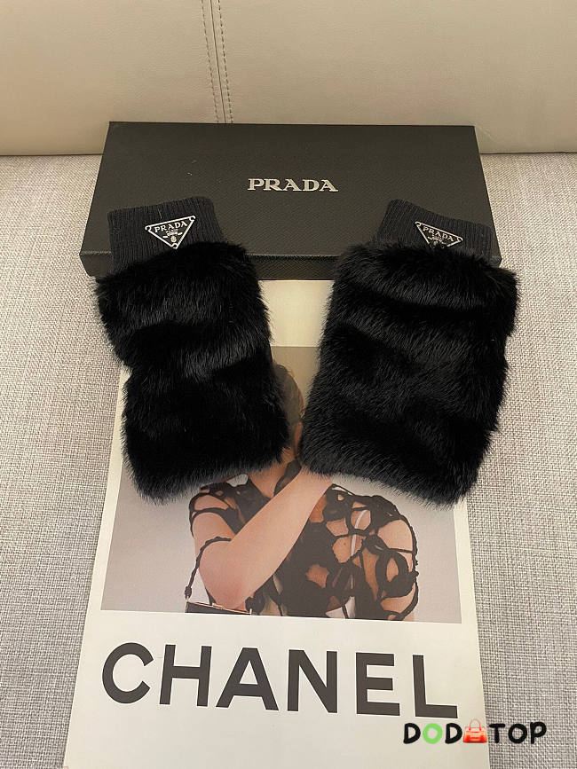 Prada Women's Gloves - 012 - 1