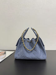 Chanel 25 Blue bag size 40x30x15 cm - 6