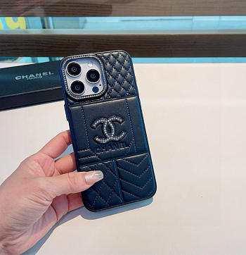 Chanel phone case black - 01