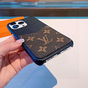 Louis Vuitton phone case brown - 4