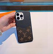 Louis Vuitton phone case brown - 2