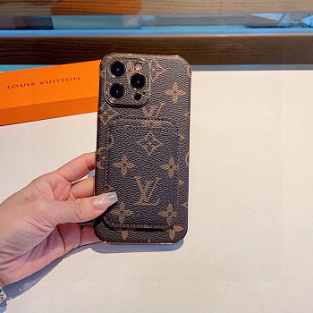 Louis Vuitton phone case brown - 01