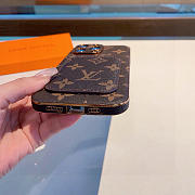 Louis Vuitton phone case brown - 01 - 5